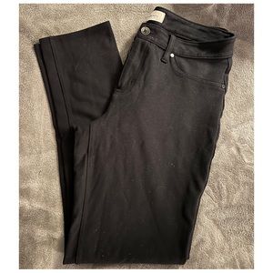 Calvin Klein Jeans Leggings size 8. Button & zip fly. Faux front pockets.